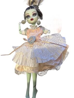 Gothic Doll Dress “Dear Doll” in Pale Pink Lace Nwots Import